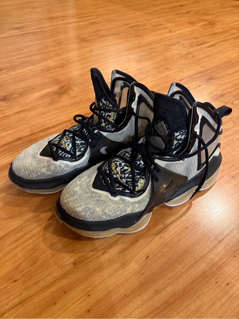 Nike LeBron 19 Leopard Size 11.5 Sneakers
